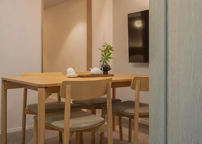 Hotel Gamro Gangnam Station *