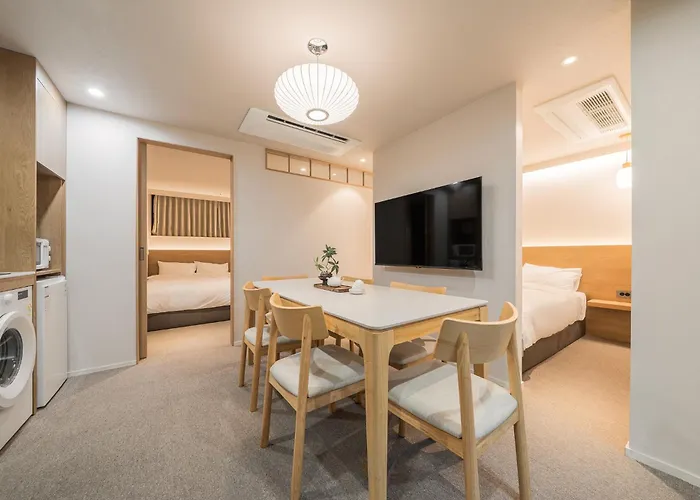 Gamro Gangnam Station Hotel *