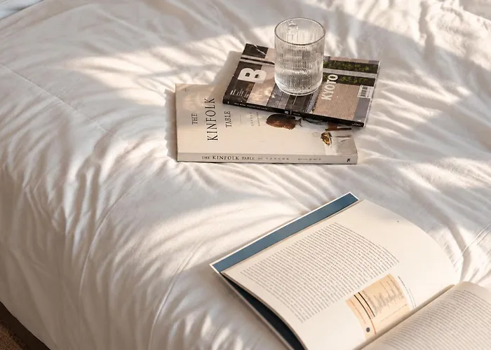 Gamro Gangnam Station Hotel *
