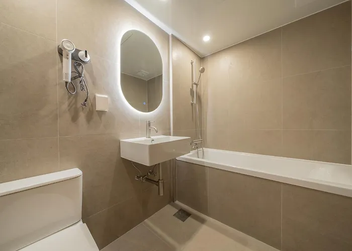 Hotel Gamro Gangnam Station